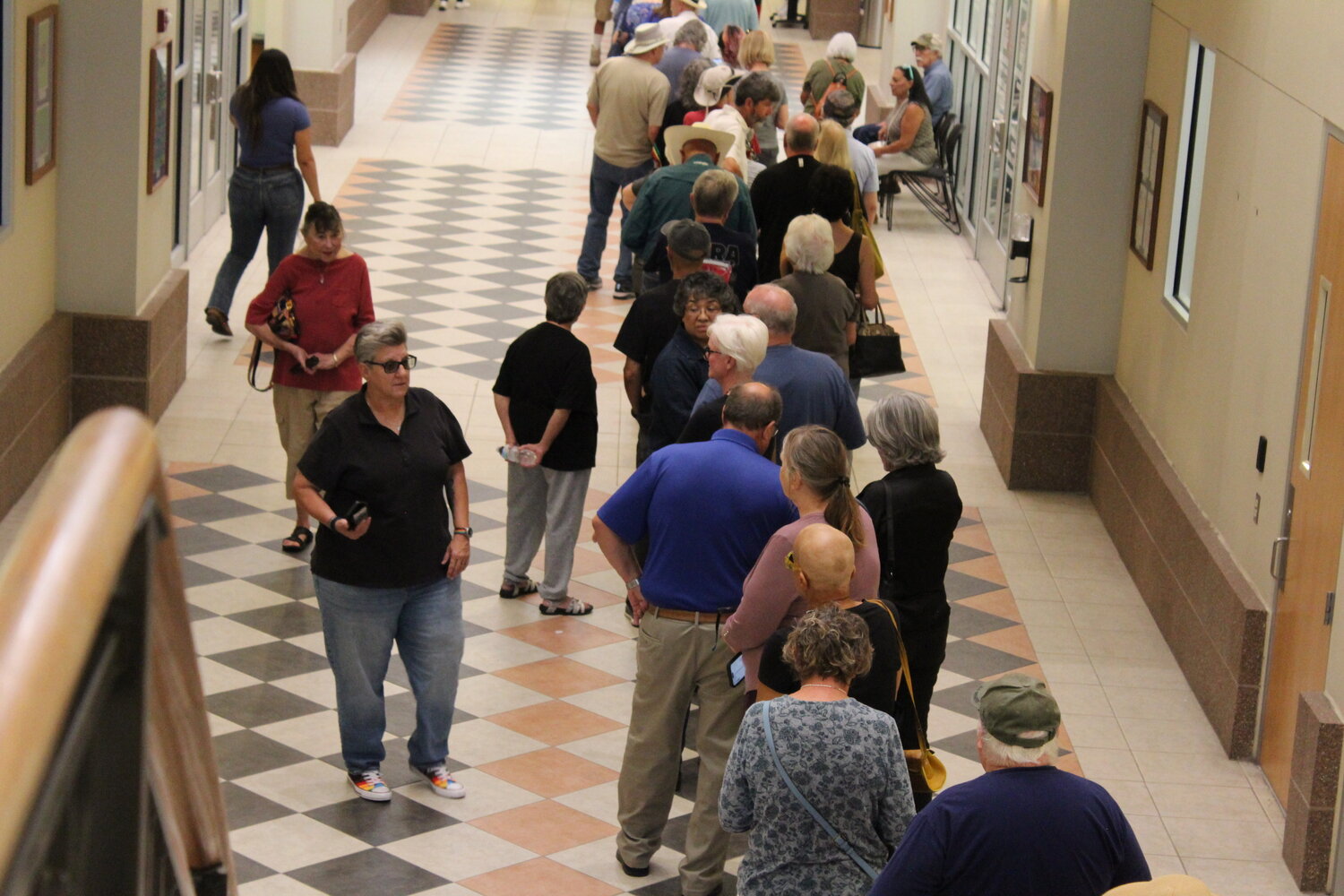 Doña Ana County Voters Turn Out Early; Officials Brace For Historic ...